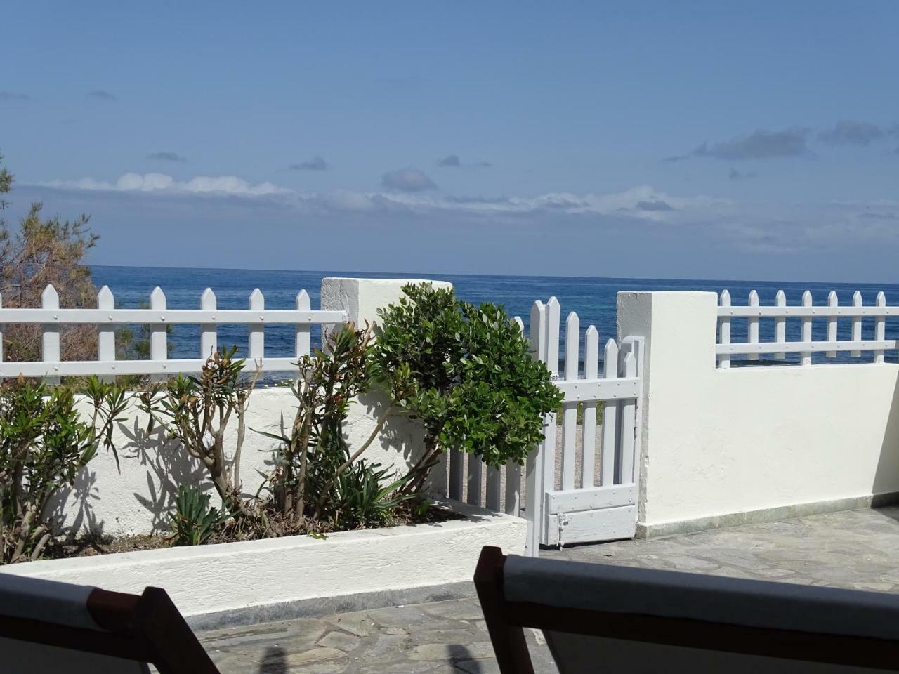 Nama Beach House Monólithos Exterior foto